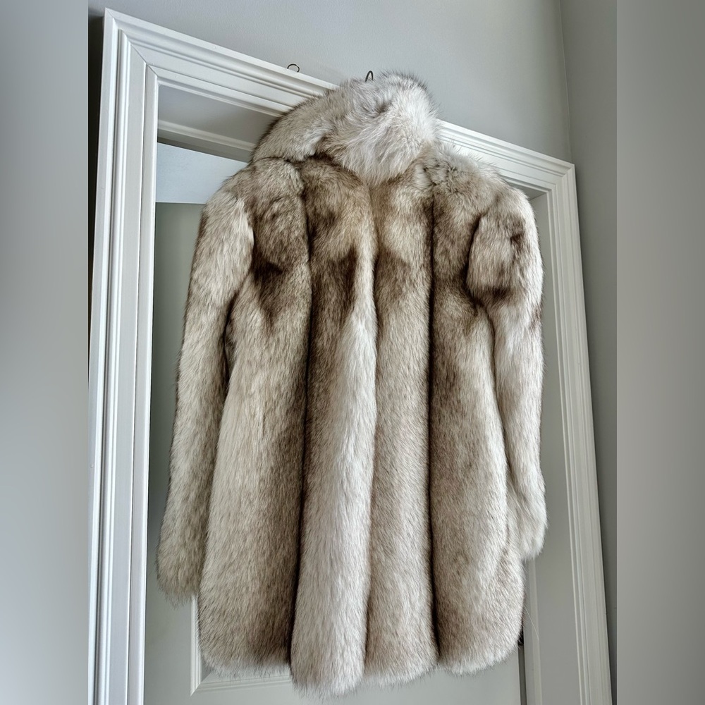 Genuine fox fur coat - Picture 2 of 6